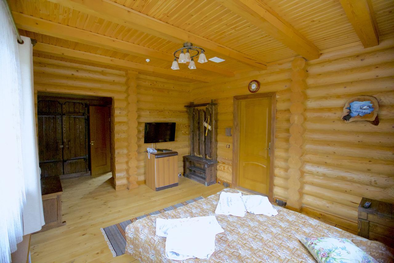 Hotel Desatka Vorokhta Exterior photo
